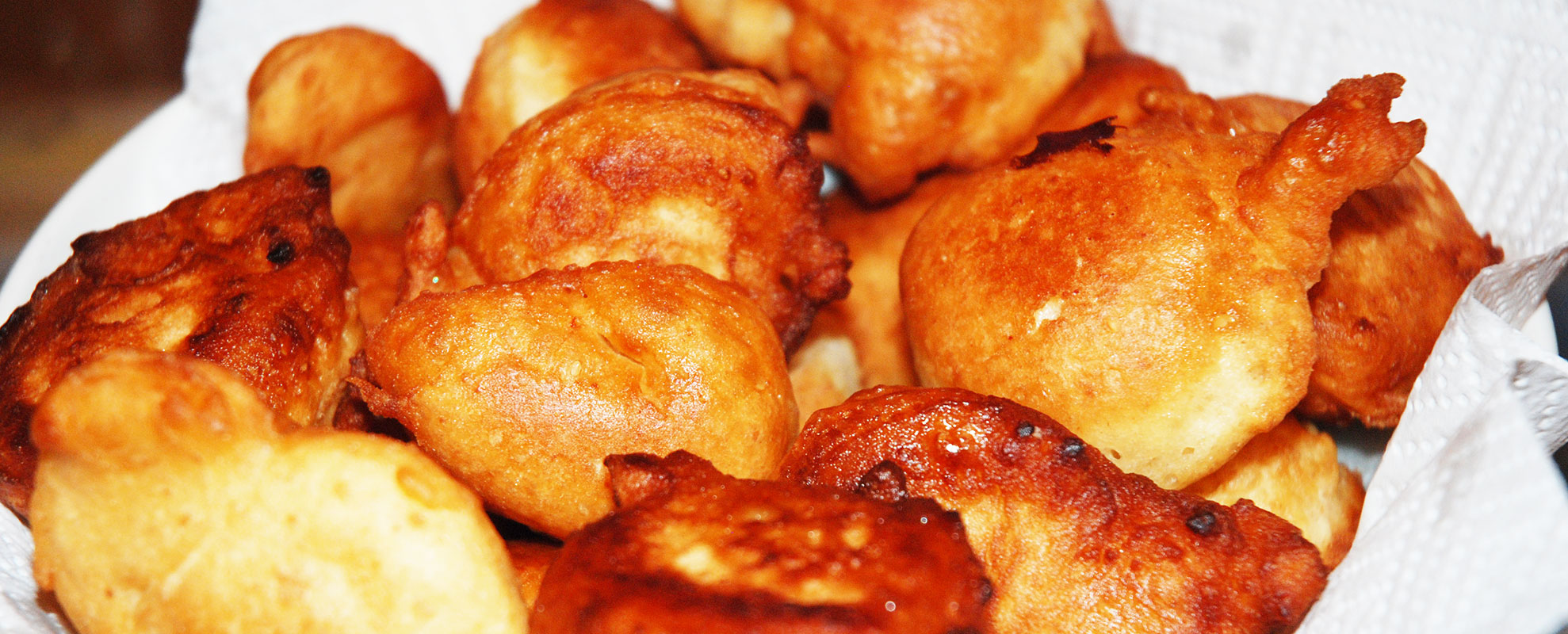 african-dessert-mandazi-from-uganda-spicetraveller